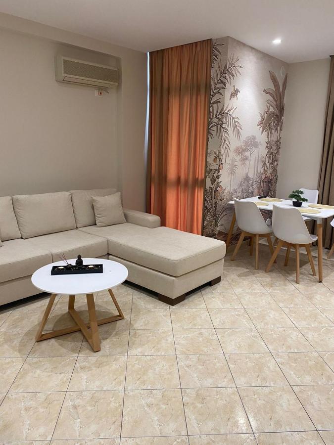 Sunway Appartement Vlorë Buitenkant foto