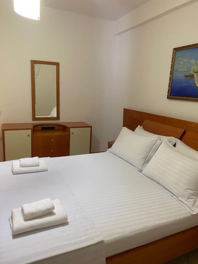 Sunway Appartement Vlorë Buitenkant foto