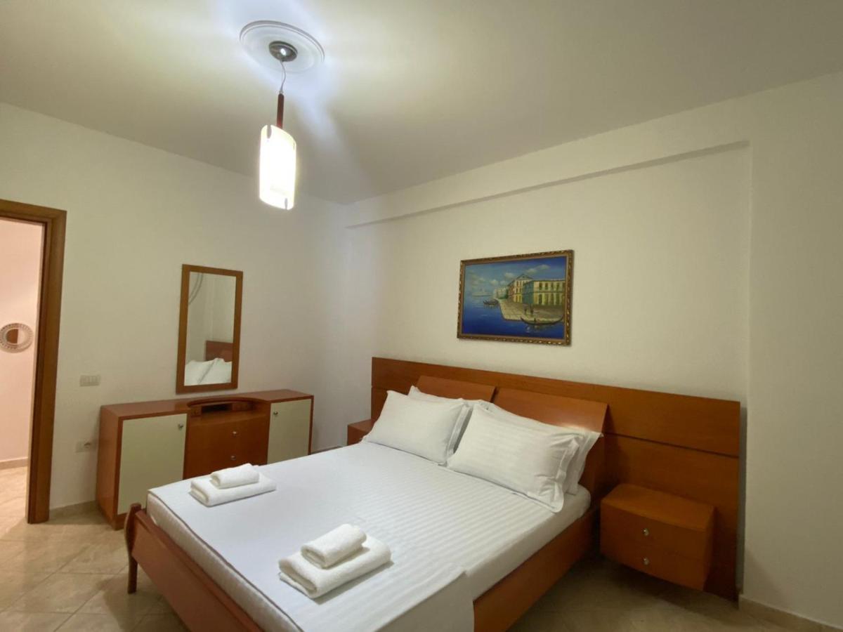 Sunway Appartement Vlorë Buitenkant foto